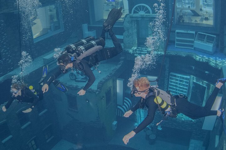 Experience the wonders of freediving in Dubai's unique underwater city where professional guidance and top-notch gear immerse you in a world waiting to be explored.